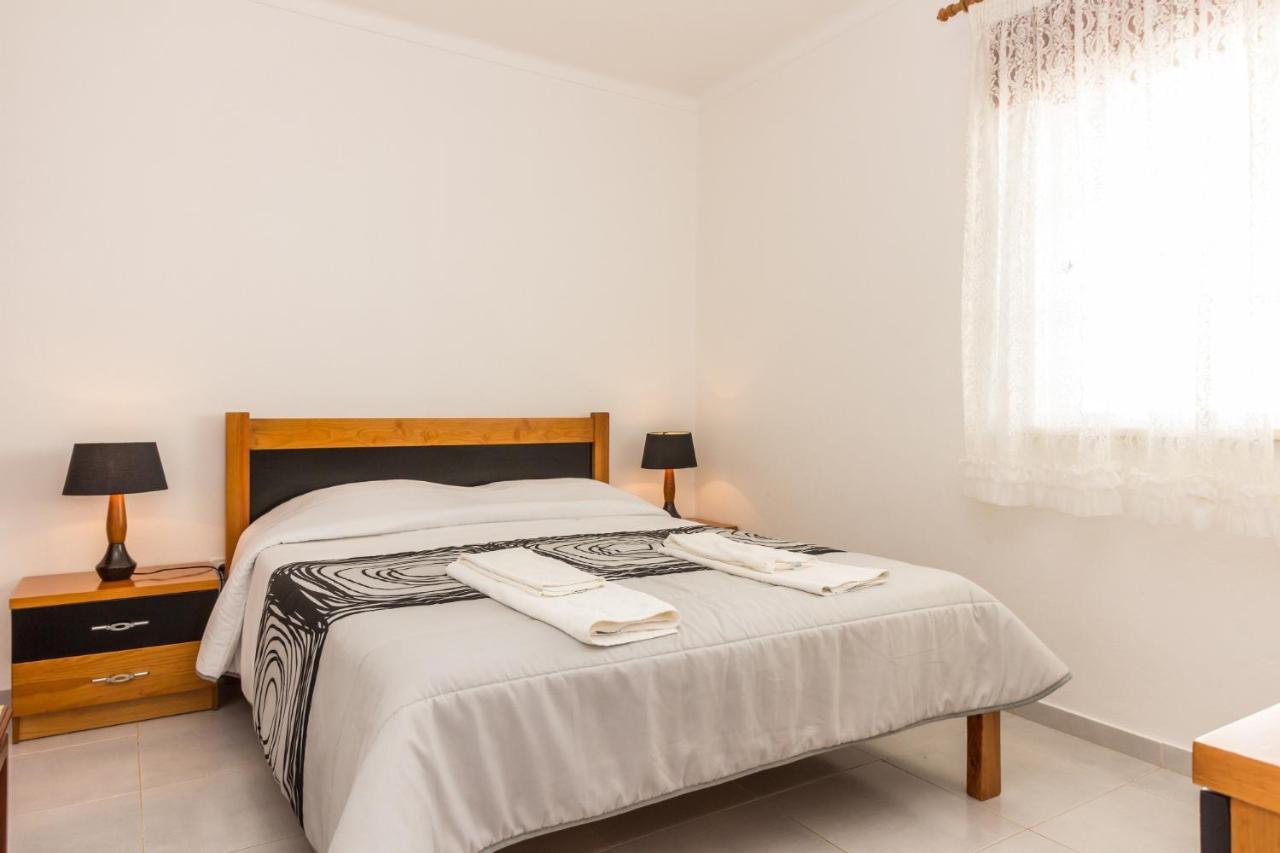 1 Bedroom Apartment By Algarvemanta Manta Rota Exterior photo