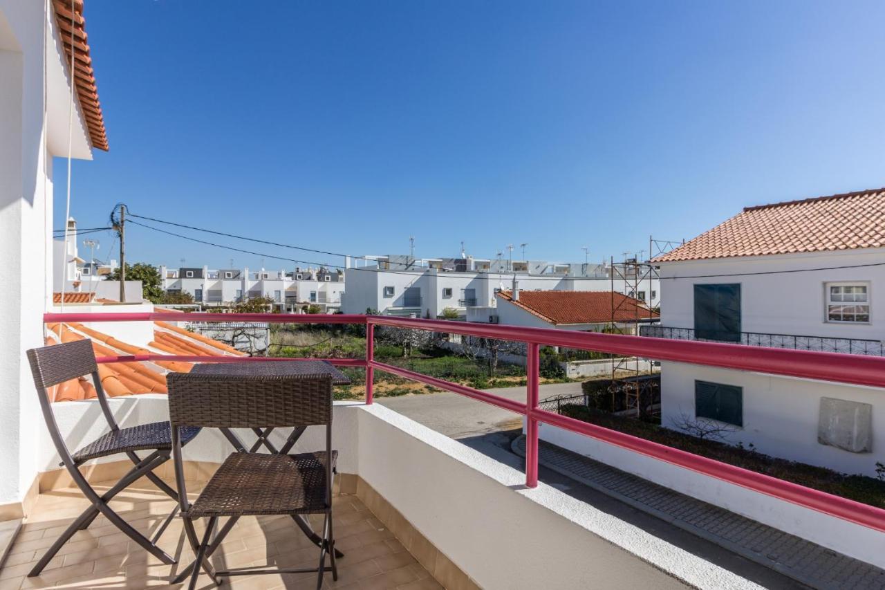 1 Bedroom Apartment By Algarvemanta Manta Rota Exterior photo